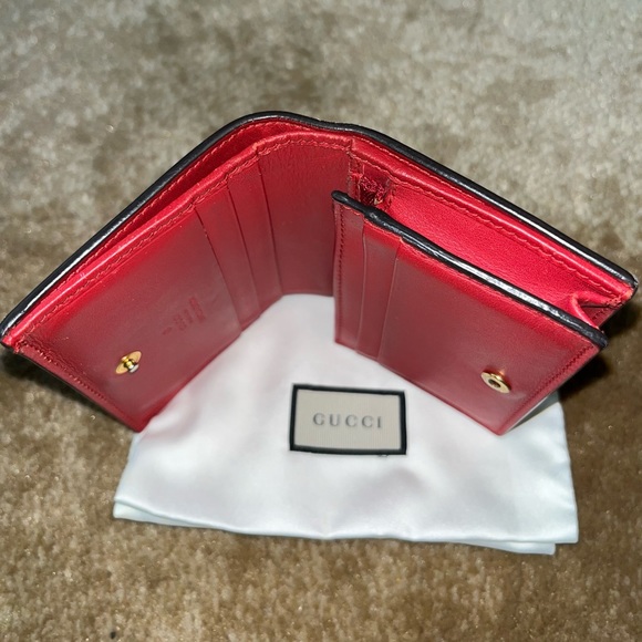 PRICE DROP!!
$300
(was $395)
Gucci 25th GG Supreme Bosco Wallet. - Picture 14 of 16